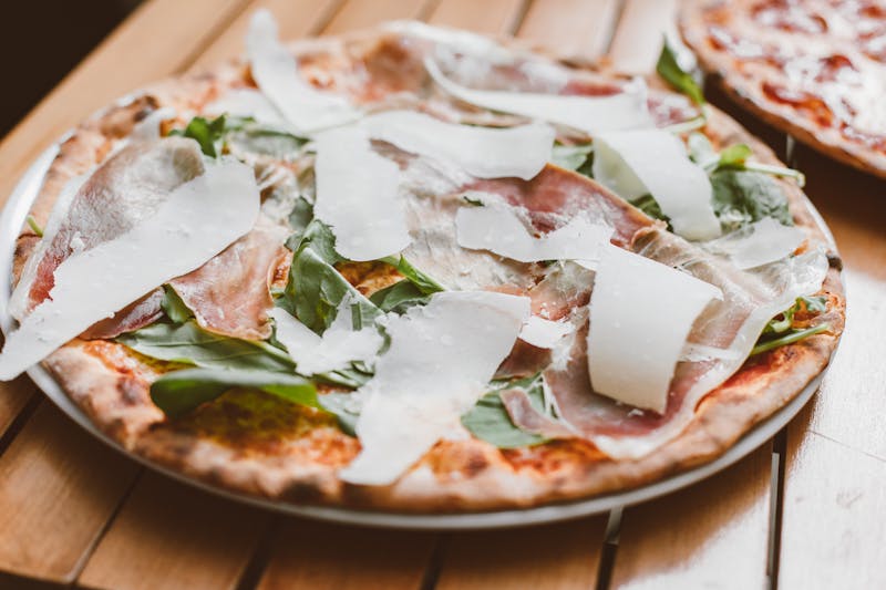 Arugula salad with shaved parmesan and lemon dressing